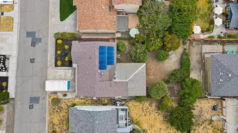 View/Area - 17119 Rolando Ave, Castro Valley, CA 94546 photo 1 of 11
