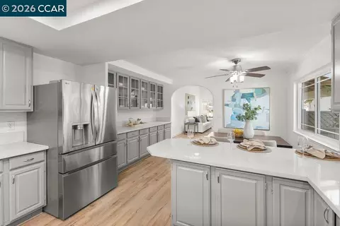 Kitchen - 8798 Augusta Ct, Dublin, CA 94568 photo 4 of 5