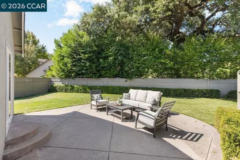 Exterior - 8798 Augusta Ct, Dublin, CA 94568 photo 3 of 7