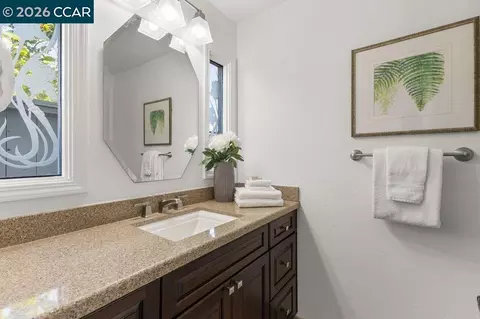 Bath - 8798 Augusta Ct, Dublin, CA 94568 photo 1 of 6