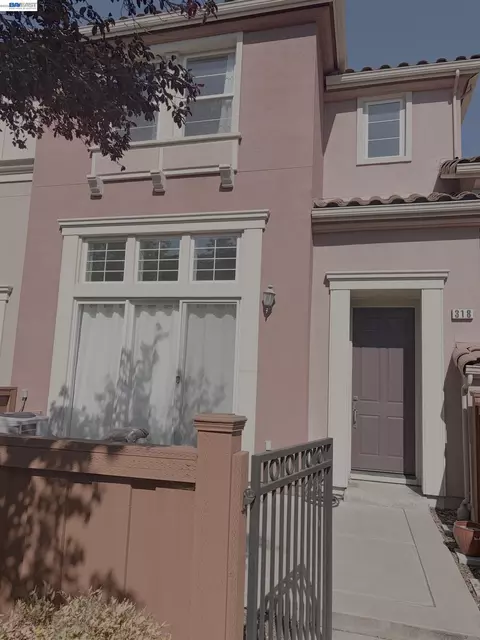 318 Vista Roma Way, San Jose, CA 95136