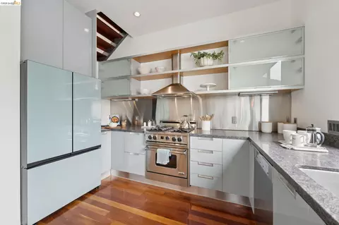 Kitchen - 2211 5th St #B, Berkeley, CA 94710 photo 4 of 6
