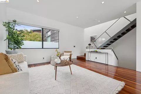 Living - 2211 5th St #B, Berkeley, CA 94710 photo 5 of 9