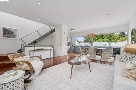 Living - 2211 5th St #B, Berkeley, CA 94710 photo 7 of 9