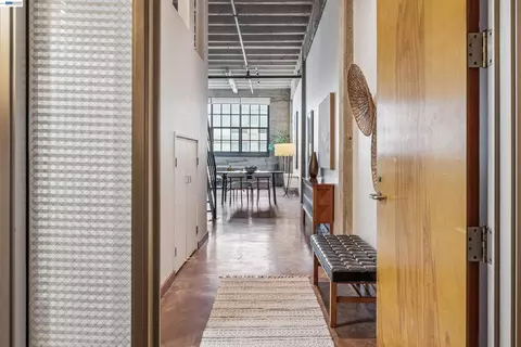 Entry Way - 247 Fourth St #405, Oakland, CA 94607 photo 1 of 5