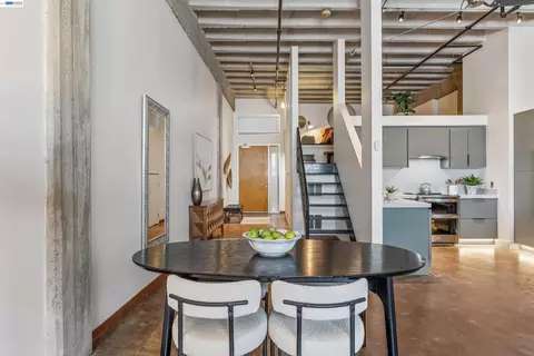 Dining - 247 Fourth St #405, Oakland, CA 94607 photo 3 of 4
