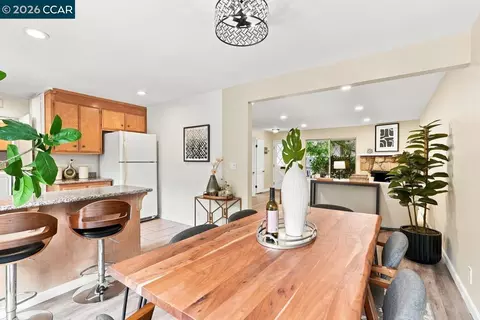 Dining - 167 Miramonte Dr, Moraga, CA 94556 photo 2 of 2