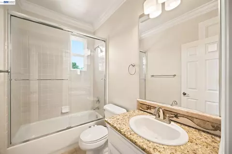 Bath - 2413 Rees Cir, Livermore, CA 94550 photo 6 of 6