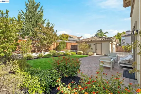 Exterior - 2413 Rees Cir, Livermore, CA 94550 photo 10 of 12