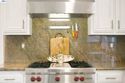 Kitchen - 2413 Rees Cir, Livermore, CA 94550 photo 3 of 4