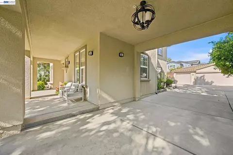 Exterior - 2413 Rees Cir, Livermore, CA 94550 photo 7 of 12