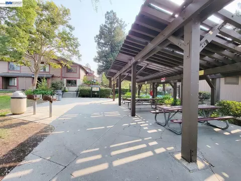 Exterior - 287 E Warren Ave, Fremont, CA 94539 photo 4 of 14