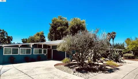 1992 Heaton Cir, Concord, CA 94520