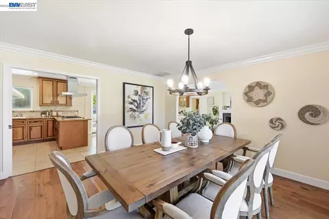 Dining - 280 Bolla Ave, Alamo, CA 94507 photo 2 of 6