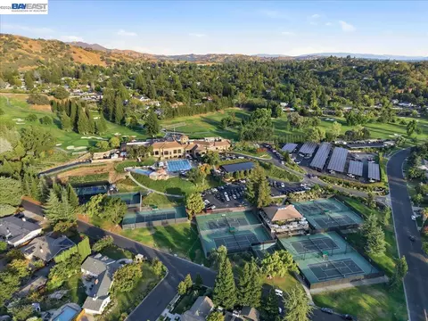 View/Area - 280 Bolla Ave, Alamo, CA 94507 photo 6 of 6