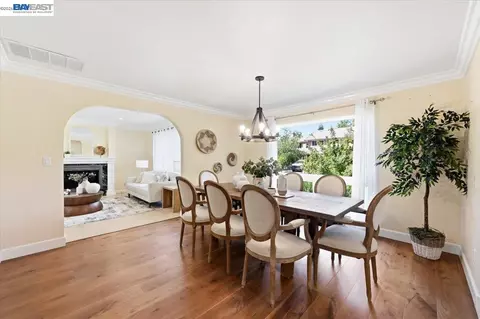 Dining - 280 Bolla Ave, Alamo, CA 94507 photo 3 of 6