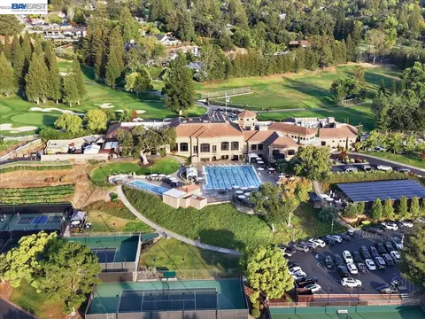 View/Area - 280 Bolla Ave, Alamo, CA 94507 photo 4 of 6