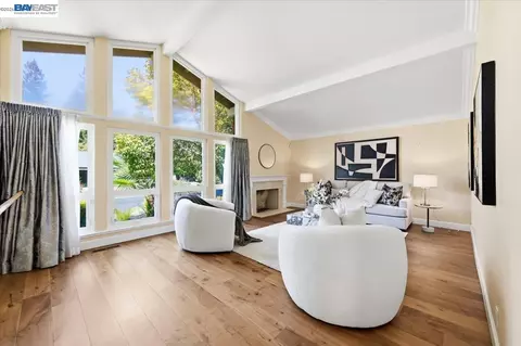 Living - 280 Bolla Ave, Alamo, CA 94507 photo 5 of 5