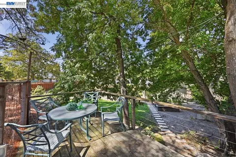 Exterior - 280 Bolla Ave, Alamo, CA 94507 photo 11 of 14