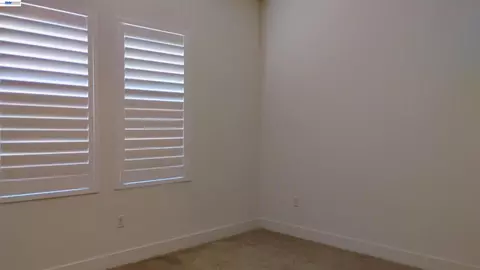 Bedroom - 965 Beaver Pond Loop, Madera, CA 93636 photo 1 of 4