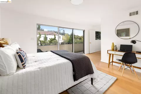 Bedroom - 2614 Warring St #9, Berkeley, CA 94704 photo 6 of 7