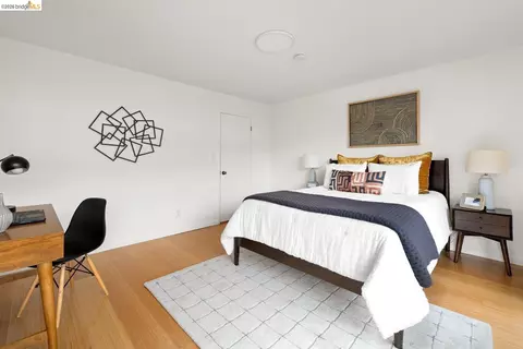 Bedroom - 2614 Warring St #9, Berkeley, CA 94704 photo 4 of 7
