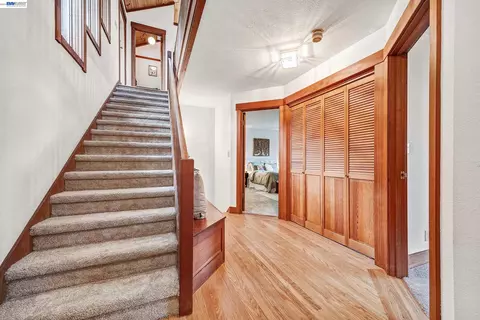 Entry Way - 7360 Claremont Ave, Berkeley, CA 94705 photo 2 of 2