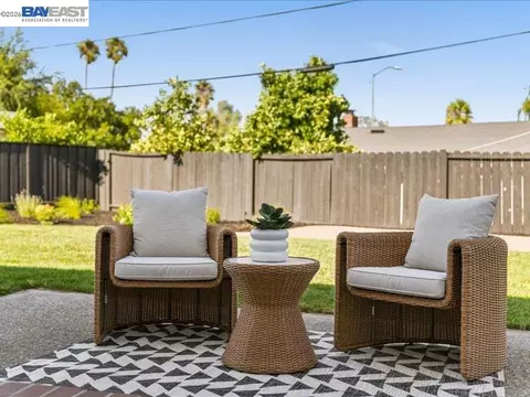 Exterior - 7654 Brighton Dr, Dublin, CA 94568 photo 6 of 12