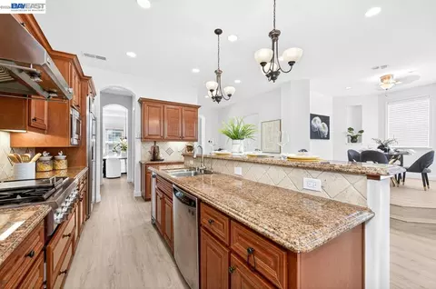 Kitchen - 3063 Ridgefield Ct, Dublin, CA 94568 photo 3 of 6