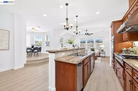 Kitchen - 3063 Ridgefield Ct, Dublin, CA 94568 photo 2 of 6