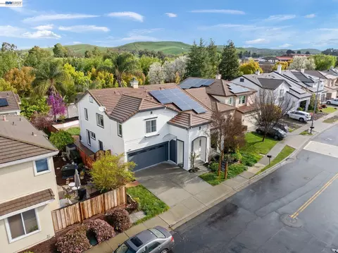 View/Area - 5089 Winterbrook Ave, Dublin, CA 94568 photo 1 of 10