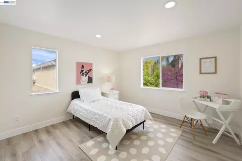 Bedroom - 5089 Winterbrook Ave, Dublin, CA 94568 photo 2 of 3