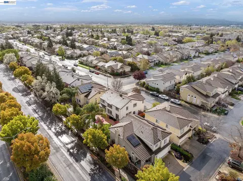 View/Area - 5089 Winterbrook Ave, Dublin, CA 94568 photo 10 of 10
