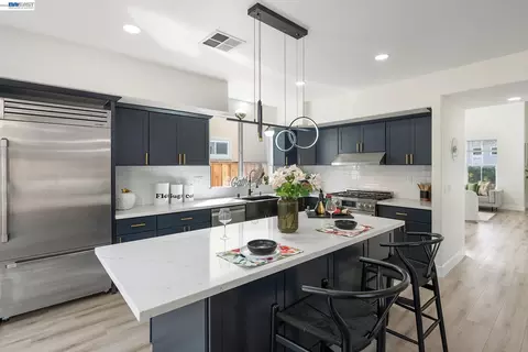 Kitchen - 5089 Winterbrook Ave, Dublin, CA 94568 photo 2 of 4