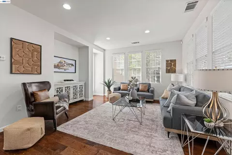 Living - 4731 Malayan St, San Ramon, CA 94582 photo 2 of 2