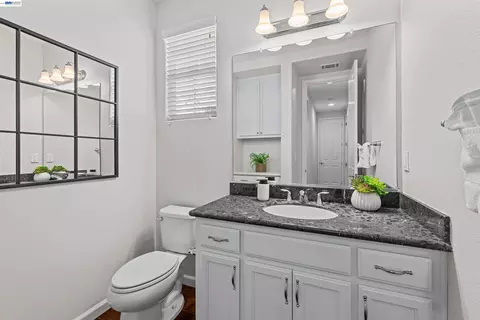 Bath - 4731 Malayan St, San Ramon, CA 94582 photo 1 of 4