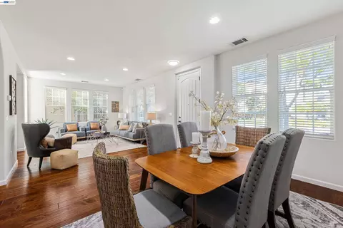 Dining - 4731 Malayan St, San Ramon, CA 94582 photo 2 of 3
