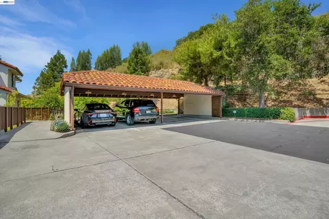 Exterior - 22012 Sevilla Rd #95, Hayward, CA 94541 photo 2 of 5