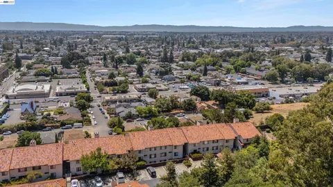 View/Area - 22012 Sevilla Rd #95, Hayward, CA 94541 photo 3 of 6
