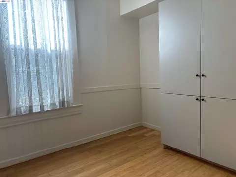 Bedroom - 1221 Campbell, Oakland, CA 94607 photo 3 of 8