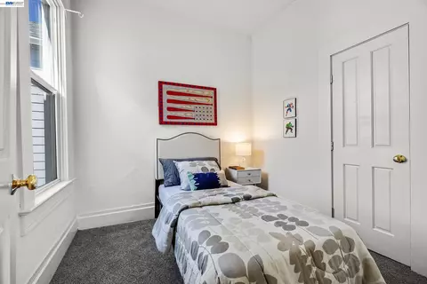 Bedroom - 1221 Campbell, Oakland, CA 94607 photo 2 of 6
