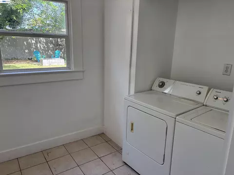 Other - 1221 Campbell, Oakland, CA 94607 photo 10 of 12