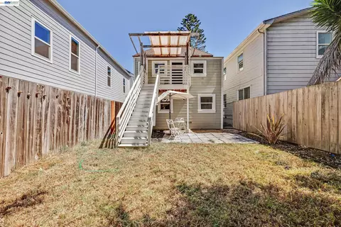 Exterior - 1221 Campbell, Oakland, CA 94607 photo 12 of 13