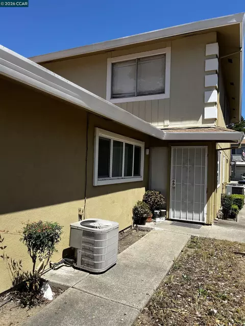 4375 Shining Star Dr #3, Sacramento, CA 95823