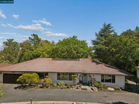 Exterior - 834 Carter Acres Ln, Martinez, CA 94553 photo 13 of 17