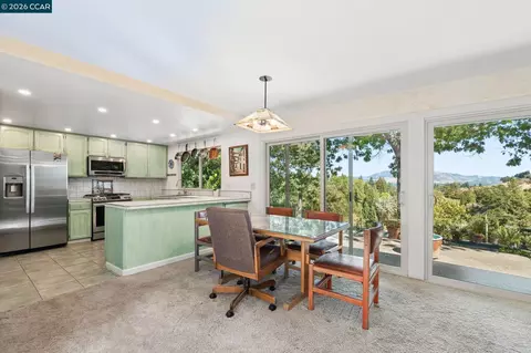 Dining - 834 Carter Acres Ln, Martinez, CA 94553 photo 1 of 1