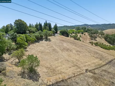 View/Area - 834 Carter Acres Ln, Martinez, CA 94553 photo 4 of 10