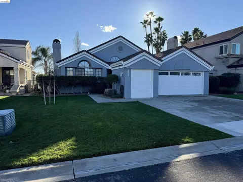 5250 Edgeview Dr, Discovery Bay, CA 94505 photo 1