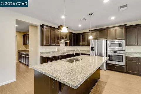 Kitchen - 804 Ibis Rd, Oakley, CA 94561 photo 1 of 4