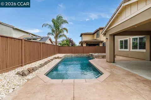 Exterior - 804 Ibis Rd, Oakley, CA 94561 photo 7 of 9